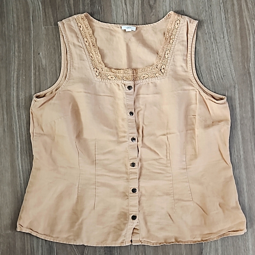 JJill L tan tank top